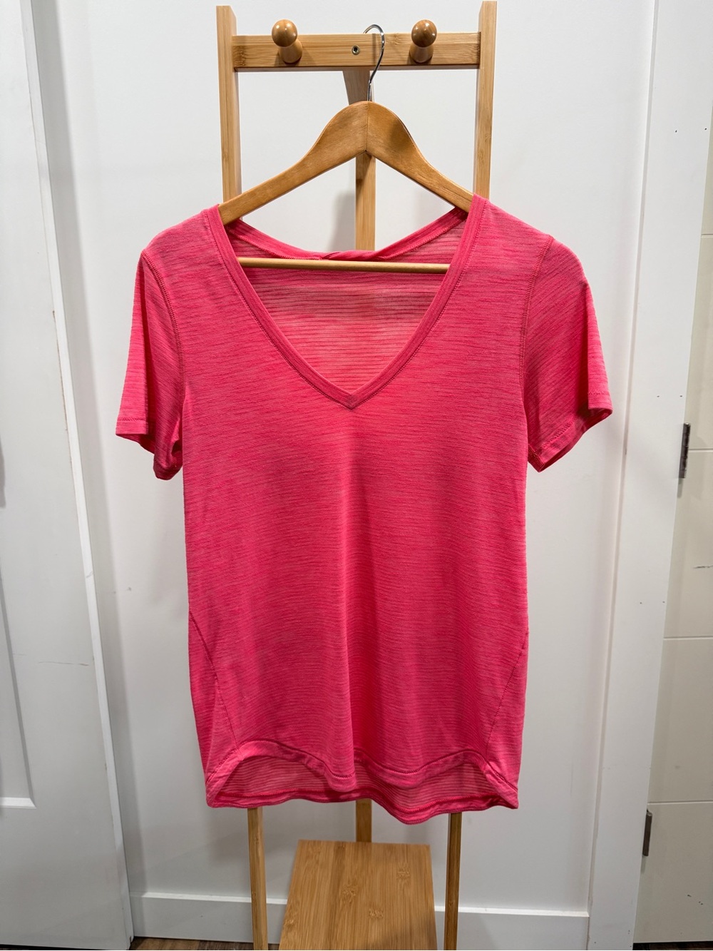 lululemon athletica Women's V-Neck Short Sleeve Tee in Bright Pink